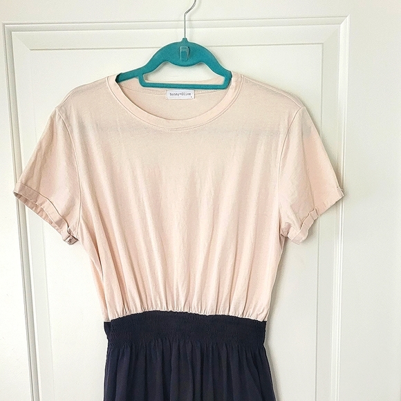 Benny + Olive Dresses & Skirts - Benny + Olive midi dress